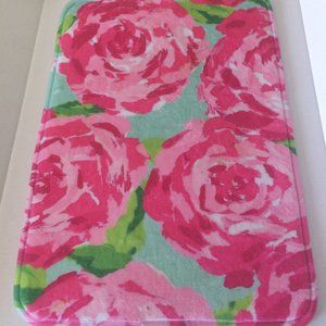2 Lilly Pulitzer Pink Roses Foam Bathmats